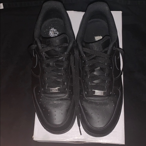 black air force 1s